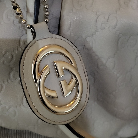 GUCCI Guccissima Medium Sukey Top Handle Bag..Authentic w/ COA - Picture 14 of 16